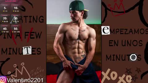 Snapshot of valentino_2201 chatting on July 2026 01:56:01 AM Valentino - 15 OFF valentino2201 online show from July 2026 01:56:01 AM