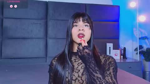 valentino moon online show from March 2026 11:07:02 PM