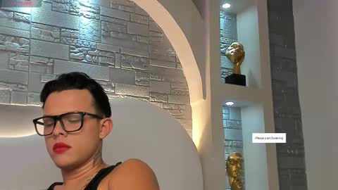 valentino_moretti online show from December 2025 05:46:02 AM