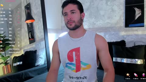 Valentino online show from January 2025 06:05:01 AM