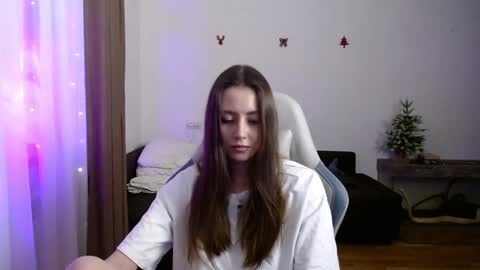 Valentina online show from January 2025 04:37:02 PM