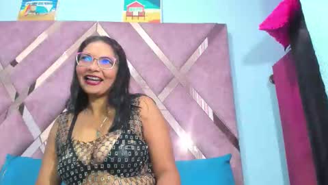 valeria_gil_ online show from January 2026 02:17:01 AM