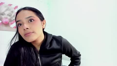 Snapshot of valeria_miller69 chatting on April 2026 02:43:01 PM valeria_miller69 online show from April 2026 02:43:01 PM