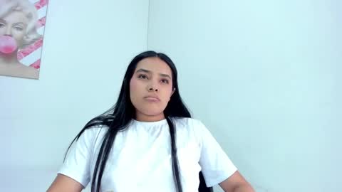 Snapshot of valeria_miller69 chatting on April 2026 05:37:01 PM valeria_miller69 online show from April 2026 05:37:01 PM