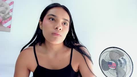 Snapshot of valeria_miller69 chatting on April 2026 03:07:01 PM valeria_miller69 online show from April 2026 03:07:01 PM