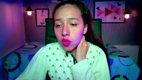 Snapshot of valeria_rossi7 chatting on December 2024 04:26:01 PM Valeria online show from December 2024 04:26:01 PM