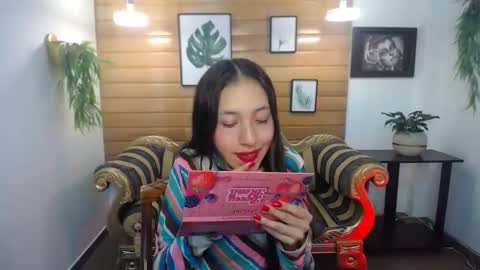 Snapshot of valeria_rossi7 chatting on February 2025 07:09:01 PM Valeria online show from February 2025 07:09:01 PM