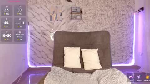 Snapshot of valeriadrems chatting on March 2025 03:26:01 PM Tell me vale online show from March 2025 03:26:01 PM