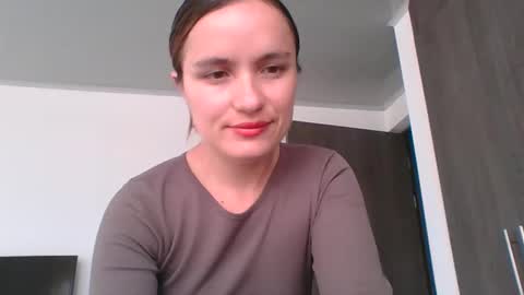 valeriafrannco online show from April 2026 07:11:01 PM