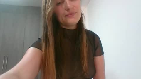 valeriafrannco online show from April 2026 04:17:01 AM