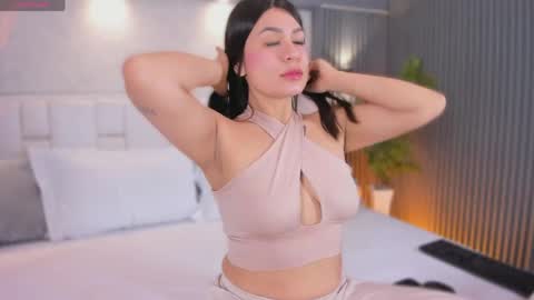Snapshot of valeriagarciax chatting on May 2026 12:00:02 PM ValeriaGarciax online show from May 2026 12:00:02 PM