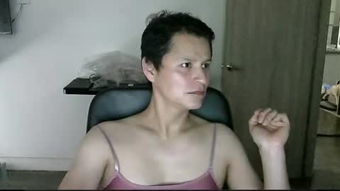 Snapshot of valeriamartinezsb chatting on June 2026 05:37:02 PM Valeria online show from June 2026 05:37:02 PM