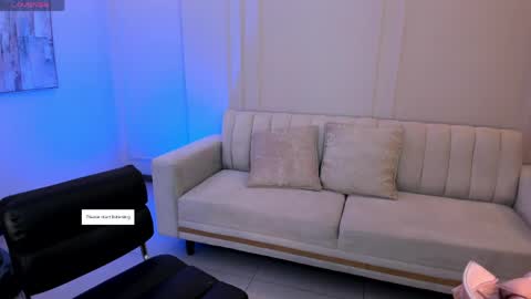 Snapshot of valeriaroldanx chatting on May 2026 10:20:02 AM Valeria online show from May 2026 10:20:02 AM
