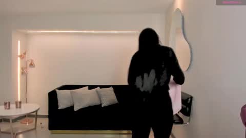 VALERIA ROSSI  online show from January 2026 11:16:02 AM