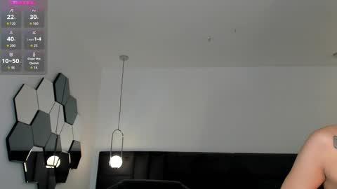 Snapshot of valeriavelvet chatting on January 2026 12:11:01 PM Vale online show from January 2026 12:11:01 PM