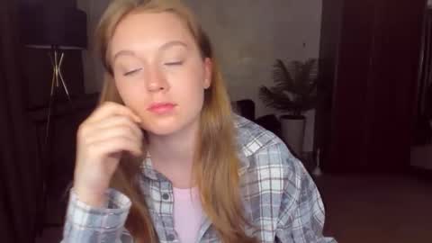 Snapshot of valericherry chatting on May 2026 02:46:01 PM ValeriCherry online show from May 2026 02:46:01 PM