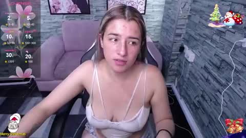 valerie_b online show from December 2024 01:12:02 PM