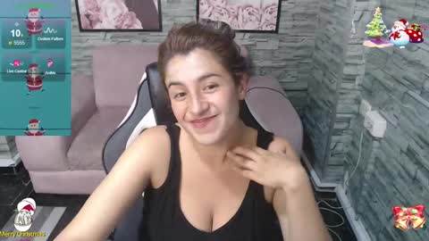 valerie_b online show from December 2024 06:40:01 PM