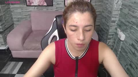 valerie_b online show from December 2024 12:34:01 PM