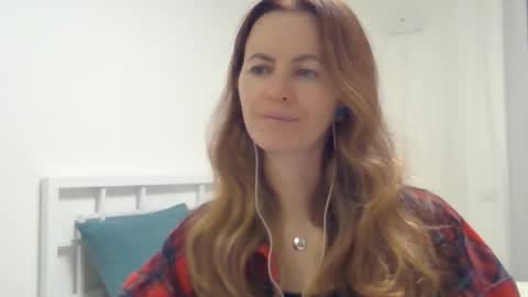 valerie_rose777 online show from October 2025 08:38:01 PM