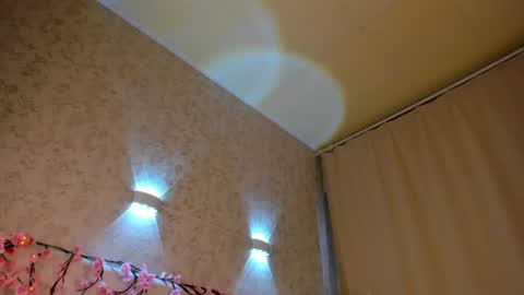 Snapshot of valerie_yatess chatting on July 2026 10:52:02 AM Eva online show from July 2026 10:52:02 AM