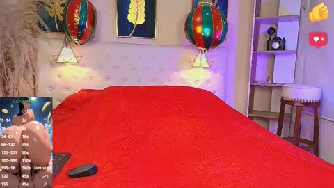 Snapshot of valeriee_lya chatting on November 2025 08:38:02 PM Valerie online show from November 2025 08:38:02 PM