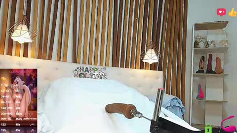 Snapshot of valeriee_lya chatting on January 2026 12:18:01 PM Valerie online show from January 2026 12:18:01 PM