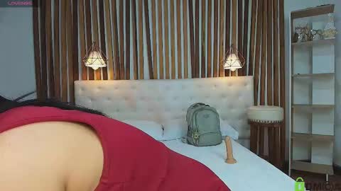 Snapshot of valeriee_lya chatting on January 2026 12:21:02 PM Valerie online show from January 2026 12:21:02 PM