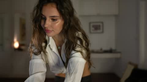 Snapshot of valerieh chatting on November 2025 12:31:02 AM Valerie online show from November 2025 12:31:02 AM