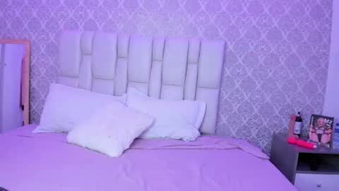 valeriesaint online show from March 2026 10:49:01 PM