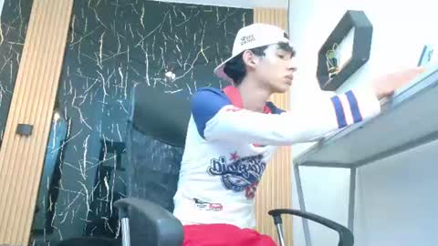 Snapshot of valerihot_1 chatting on July 2026 02:51:01 AM VALERIO online show from July 2026 02:51:01 AM