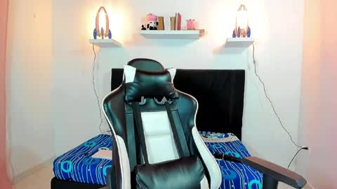 Vale online show from February 2025 02:55:02 AM