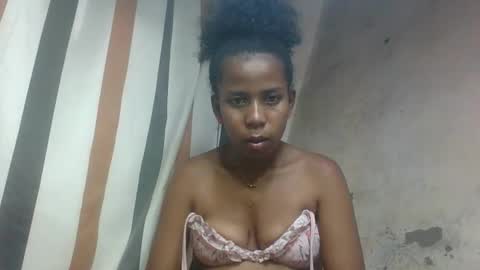 Snapshot of valerinezah chatting on March 2026 06:01:02 PM valerinezah online show from March 2026 06:01:02 PM