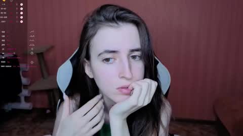 Snapshot of valeritiio chatting on February 2026 04:41:02 AM valeritiio online show from February 2026 04:41:02 AM