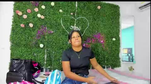 Valery online show from February 2025 12:47:02 PM