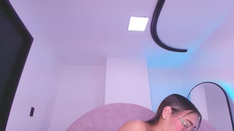 Snapshot of valery_97 chatting on January 2026 03:10:01 AM Valeryn online show from January 2026 03:10:01 AM