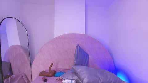 Snapshot of valery_97 chatting on February 2026 03:25:01 AM Valeryn online show from February 2026 03:25:01 AM