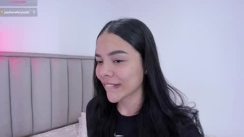 Snapshot of valery__nova chatting on January 2025 03:07:01 AM Cris online show from January 2025 03:07:01 AM