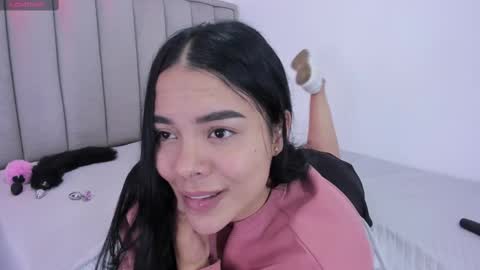 Snapshot of valery__nova chatting on February 2025 04:46:02 AM Cris online show from February 2025 04:46:02 AM