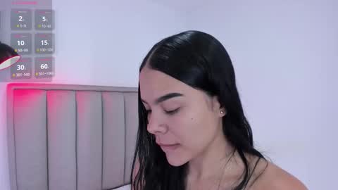 Snapshot of valery__nova chatting on September 2025 01:51:02 AM Cris online show from September 2025 01:51:02 AM