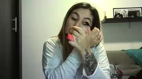 Snapshot of valery__rouse_ chatting on June 2026 12:07:02 PM Valery online show from June 2026 12:07:02 PM