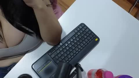 valery cute 18 online show from December 2025 10:51:01 PM