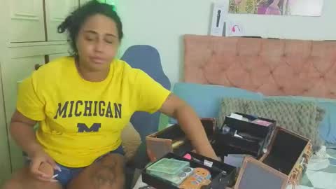 valery_lovex_ online show from May 2026 01:25:02 AM