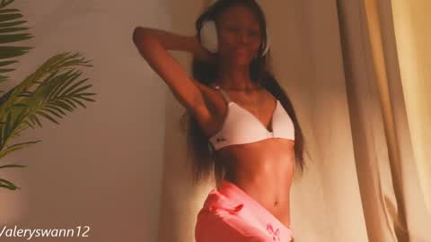 Valery swan1 online show from May 2026 04:25:01 PM