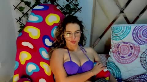 Snapshot of valery_sweet04 chatting on February 2025 05:52:02 AM valery_sweet04 online show from February 2025 05:52:02 AM