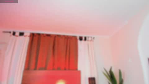 Snapshot of valery_yepes_ chatting on April 2026 12:07:01 PM Valery online show from April 2026 12:07:01 PM