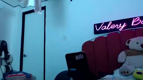 B V Naughty online show from December 2024 01:37:02 AM