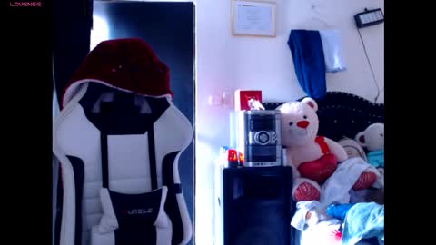 Snapshot of valerybaker1 chatting on February 2026 03:04:02 PM B V Naughty online show from February 2026 03:04:02 PM