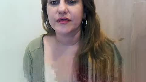 Snapshot of valerysquirtxxx chatting on April 2026 05:36:01 PM VALERY SQUIRT online show from April 2026 05:36:01 PM