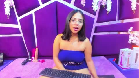 Snapshot of valerysweety__ chatting on July 2026 02:59:02 AM ValerySweety online show from July 2026 02:59:02 AM